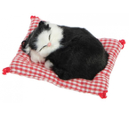 Игрушка на панель авто, «Кошка на подушке», черно-белый окрас