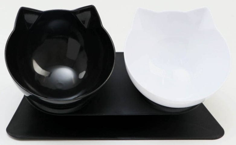 Миски пластиковые на подставке Sima-Land 2 шт.: 500 мл, 27,5×14×15 см, черная и белая на черной подставке