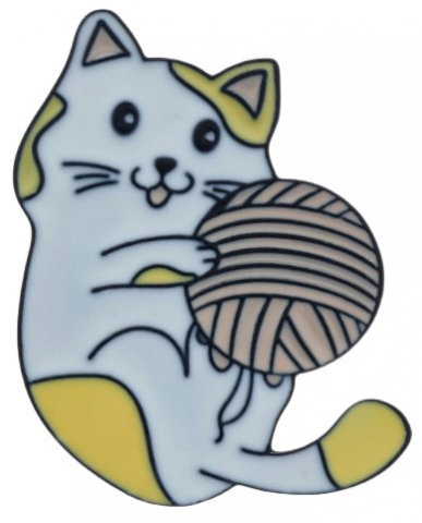 Значок с эмалью Sima-Land 3 см, «Котёнок с клубочком», цветной в чёрном металле