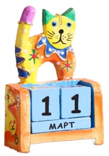 Календарь деревянный настольный 10×7×4 см, «Котёнок» (2 языка для месяцев)